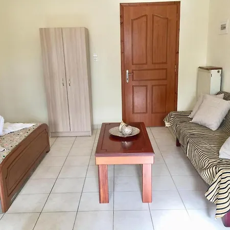 Irene's In Chania * ハニア